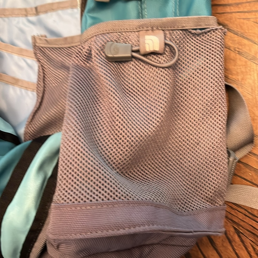 The North Face light blue and grey Jester Backpack - Picture 6 of 14